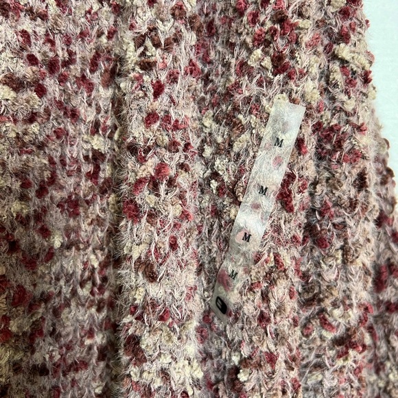 NWT BKE  Cardigan Sweater Size Medium Popcorn Texture Frayed Ends - Picture 3 of 7